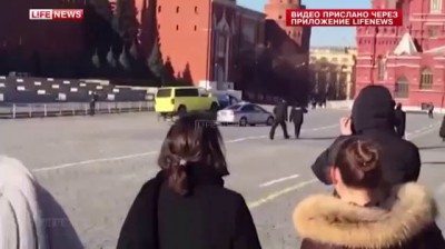 Полиция и эвакуатор устроили погоню на Красной площади