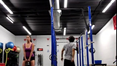 HOW TO PICK UP A GIRL AT THE GYM (FOR REAL THIS TIME)