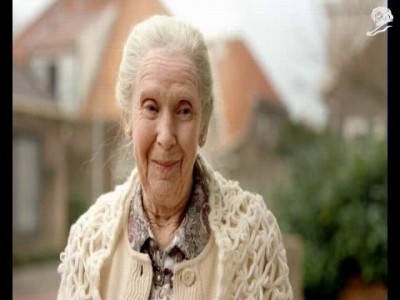 "OLD LADY" TV Commercial for Volkswagen Golf