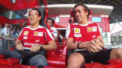 Алонсо и Масса катаются на горках от Ferrari