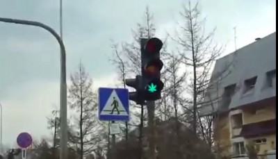 Прикольный украинский светофор .