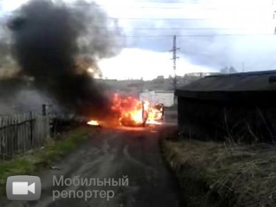В городе Анжеро-Судженск сгорел автомобиль такси