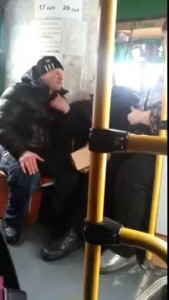 Драка в автобусе 243 Новосибирск