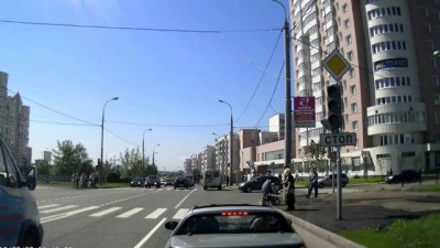 Авария в Митино на перекрестке ул. Белобородова и ул. Рословка 6 машин