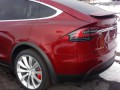 Первые покупатели начали получать свои Tesla Model X