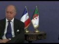 Laurent Fabius fait dodo pendant une réunion officielle en Algérie