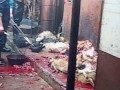 Китай. Забивание и обесшкуривание живых собак