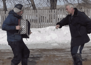 gifki-bayan-pokhuy-plyashem-Svoya-atmosfera-665466