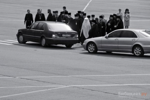 Priest_cars_19