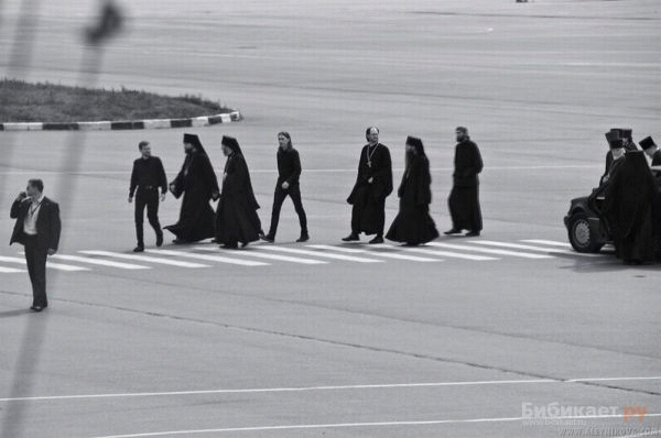 Priest_cars_21
