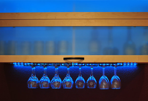 Neon-lighting-in-a-kitchen-bar-space[1]
