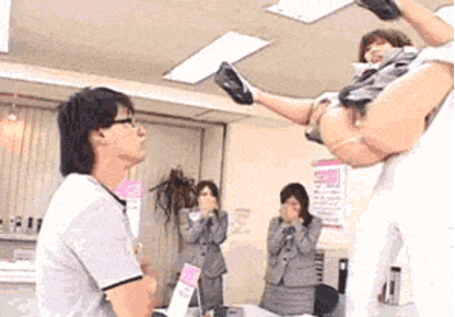 tumblr_mbid6ovDSh1rhwoozo1_4001