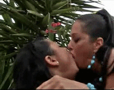 tumblr_mgyq3sZ7ry1s2pyv5o1_250