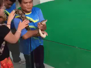 Чуть нос не оторвали