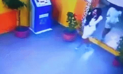 f19fd080f18b626b3a571f4d606