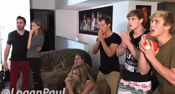 -гифки-леонардо-дикаприо-радость-2900182