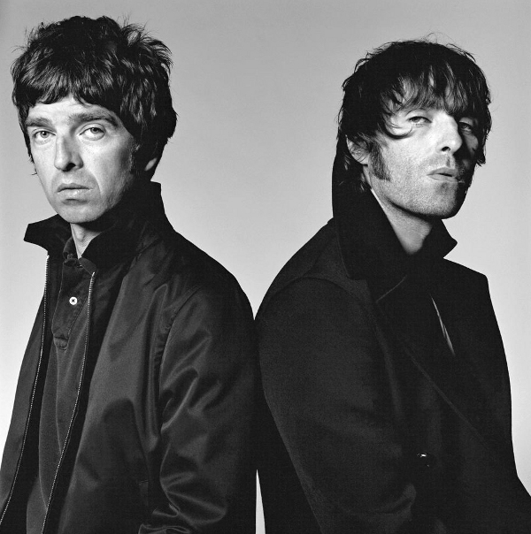 oasis-gallagher-brothers-end-feud_banner