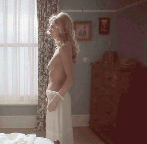 rosamund-pike-golaya-07-1