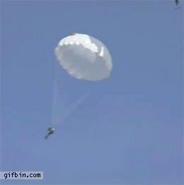 paratroopers_collide_in_midair