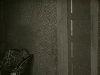 Жена пришла