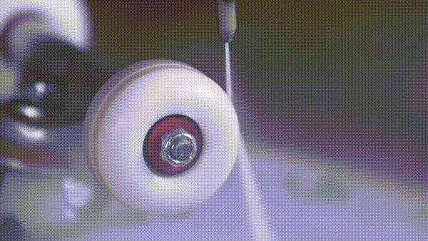 -струя-вода-Гидроабразивная-резка-3929982