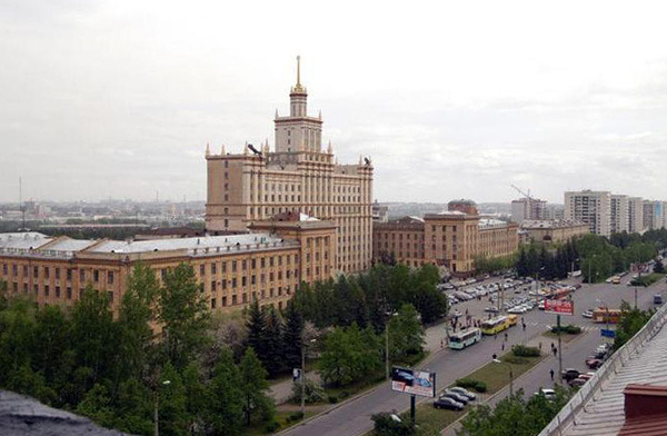 0_145550_83de5b38_orig