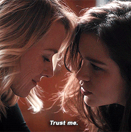 tumblr_oyzda0bNhm1wufiy2o1_400