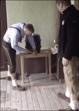 Beer-keg-tapping-fail