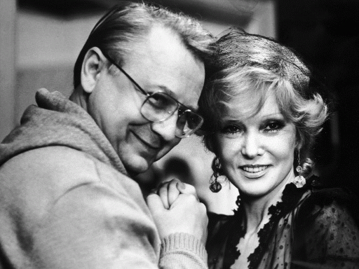 891203_512_384_source