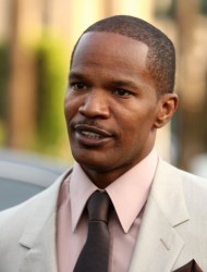 jamie-foxx-as-frank-sinatra-1