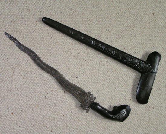 268584763_kris-dagger