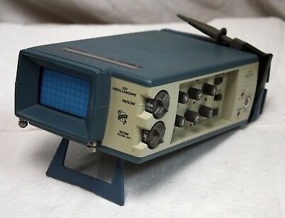 Vintage-Tektronix-221-Miniscope-Oscilloscope-with-Probe