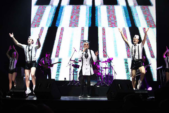 o-00077637-a-00006968