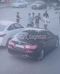 ezgif.com-gif-maker (1)