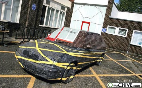 hot_weird_funny_amazing_cool7_invisible-car-2_200907271212202340