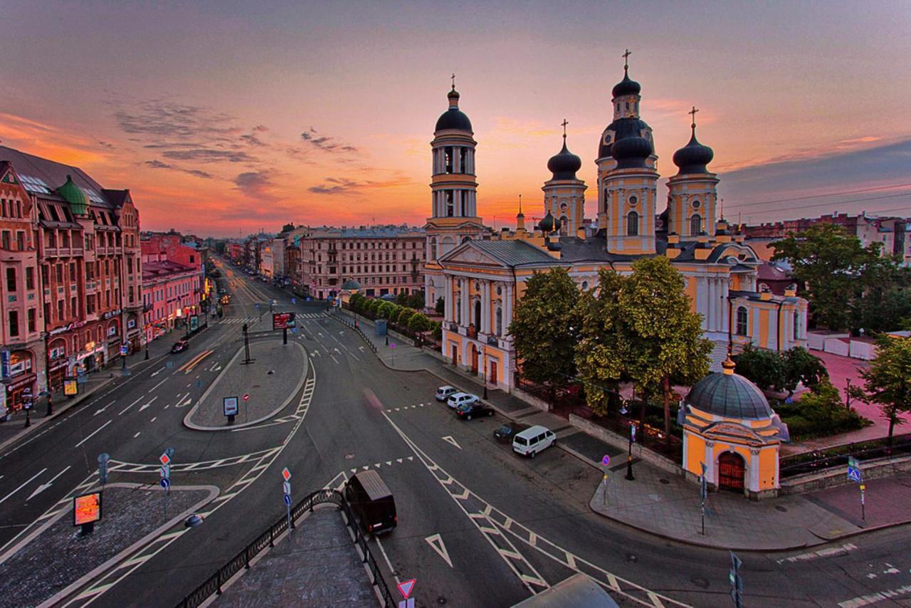 1642838998_16-vsegda-pomnim-com-p-vladimirskii-sobor-spb-foto-17 (1)