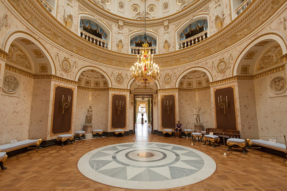 1672598253_pro-dachnikov-com-p-pavlovsk-dvorets-vnutri-foto-40