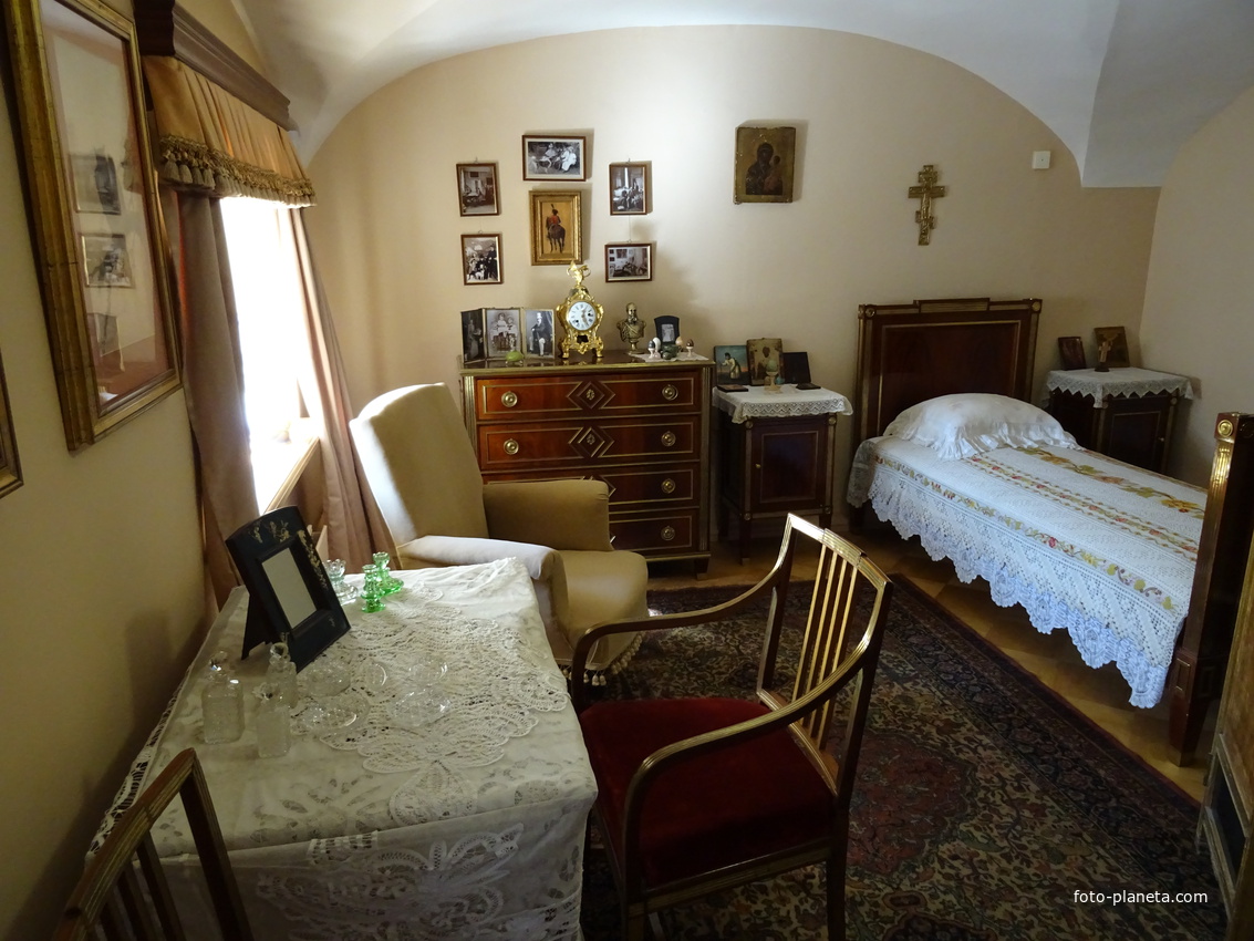 gosudarstvennyy-dvortsovo-parkovyy-muzey-zapovednik-gatchina-949454