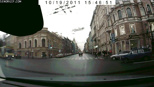 funny-gifs-driving-in-europe