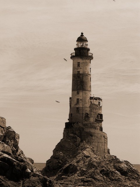 Lighthouse_by_YadernyFantom