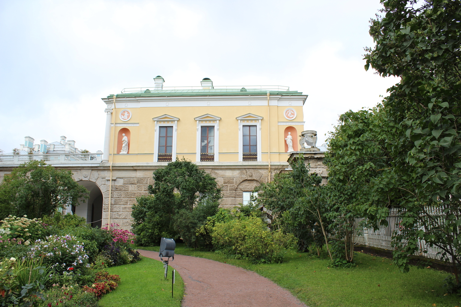 8f5152b1dcee0a0d578c5c6d5bac9eaa