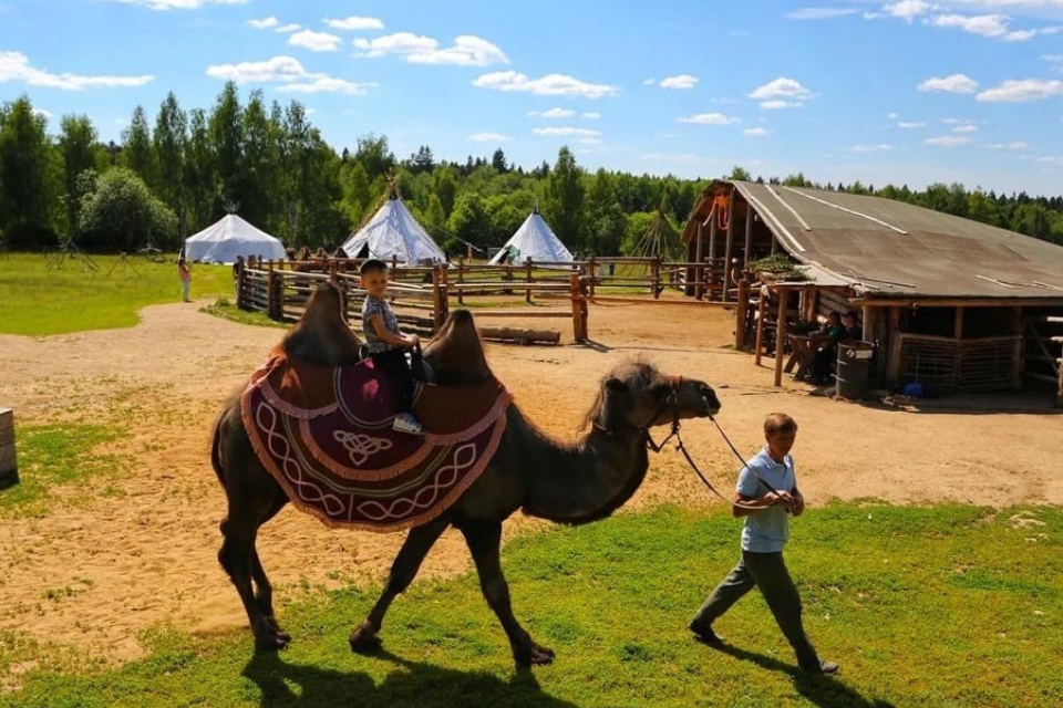 festival-sdelano-v-hotkovo