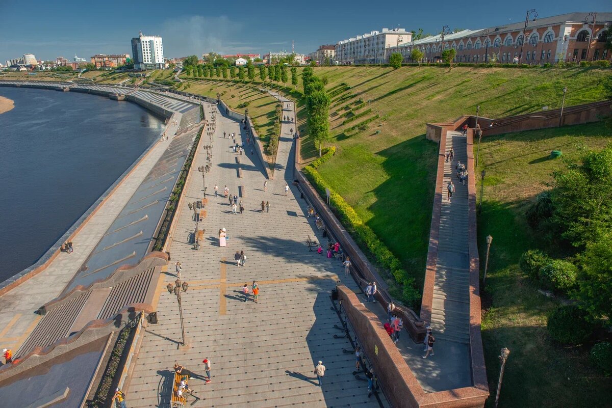 scale_1200 (2)