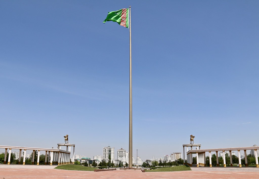 29598790188_7b15bccb30_b