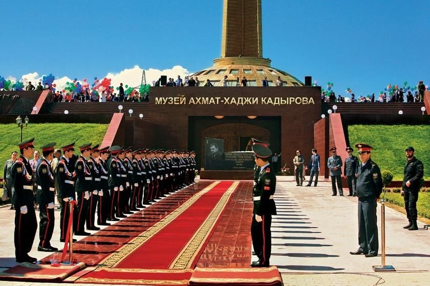 93c31632-c23f-52e3-b0a2-57fa141105b0