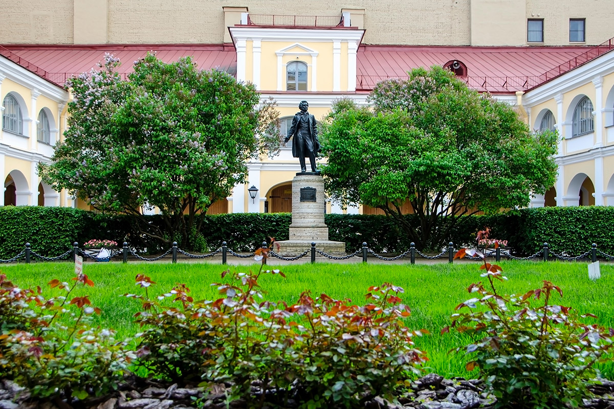 f5b8b917-0a60-4cf1-9ded-b80710130218