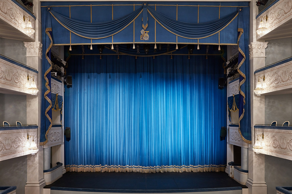 306b6d90-91e2-4172-809f-a91b45f4e022