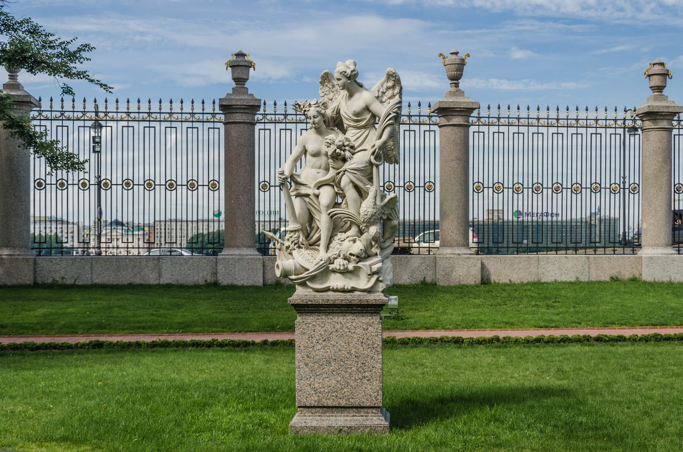 8b82f353-24b6-4ffb-9802-0414fa0de79d