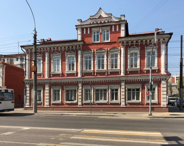 dom_kupca_zamyatina_2