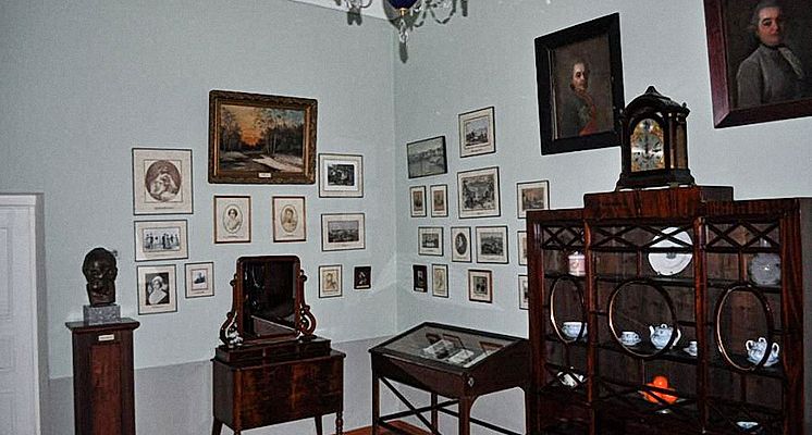 d31c126944136fa3-w373-h200